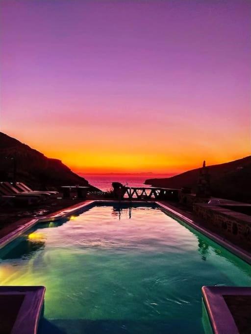 Sun Holiday House Pisses Exterior foto